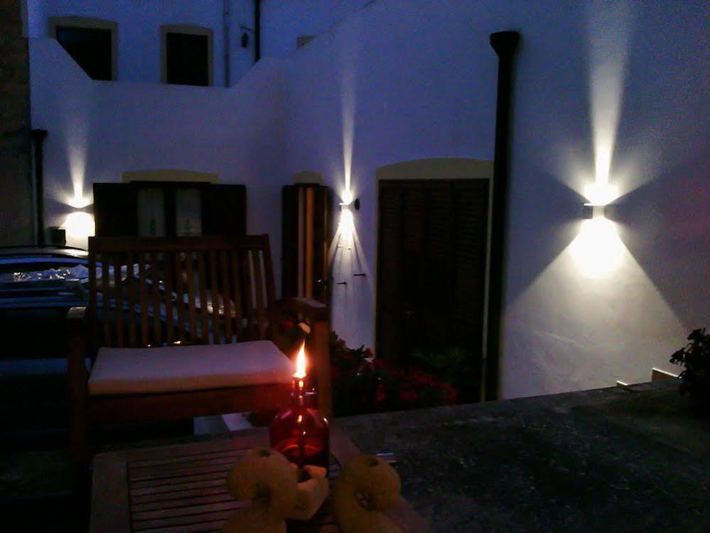 B&B Bianco Sale Trapani Rilievo Exterior foto