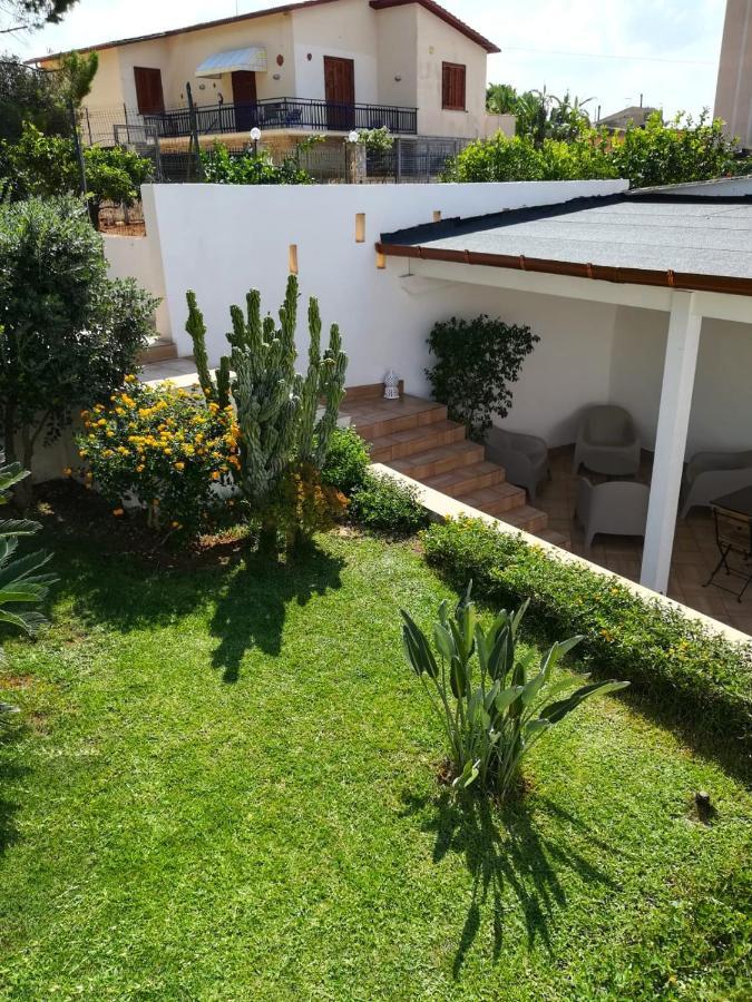 B&B Bianco Sale Trapani Rilievo Exterior foto
